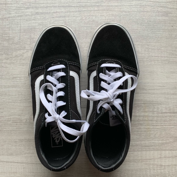 Vans Shoes - BLACK OLD SKOOL VANS